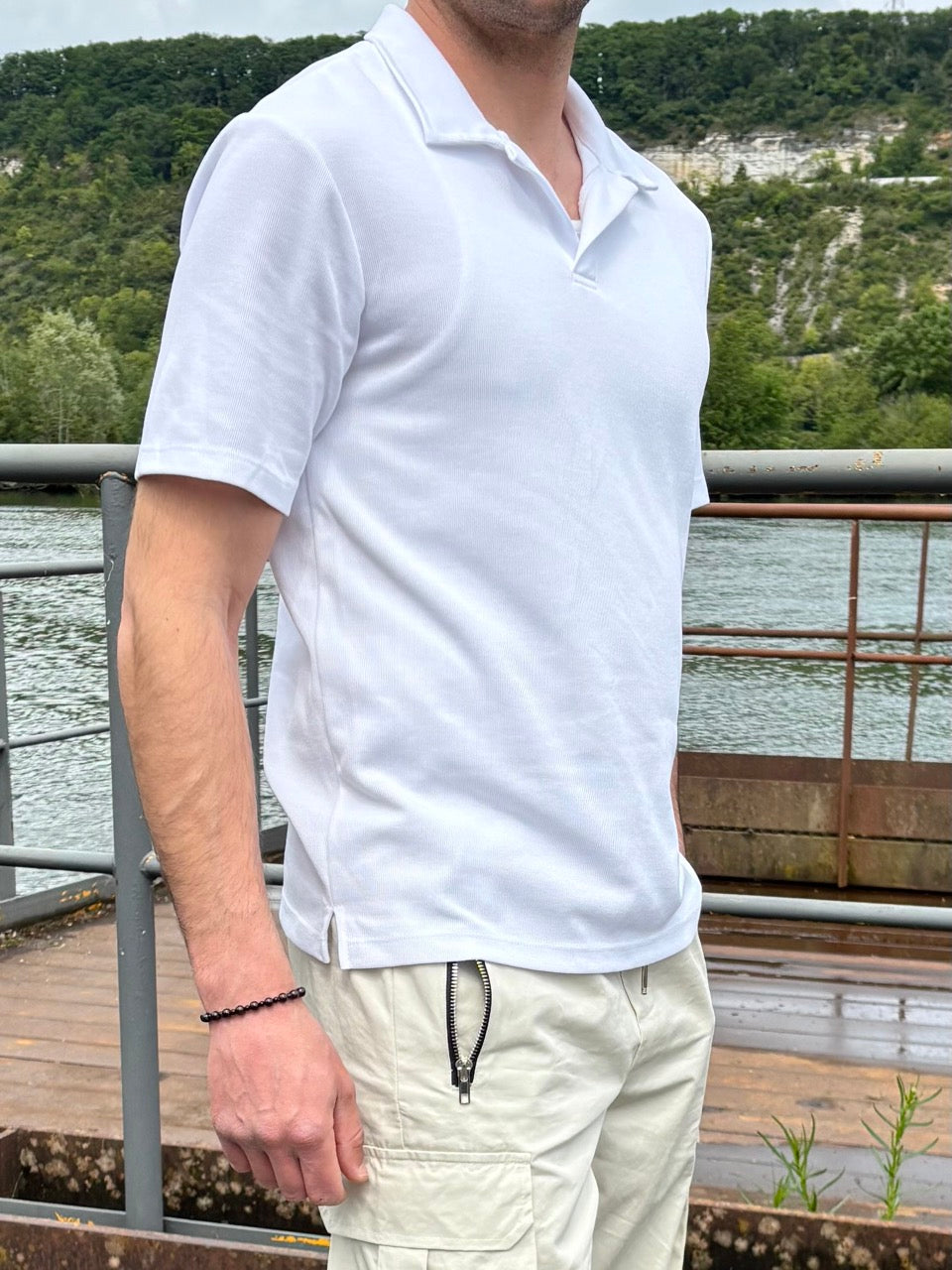 Polo Blanc Col ouvert souple