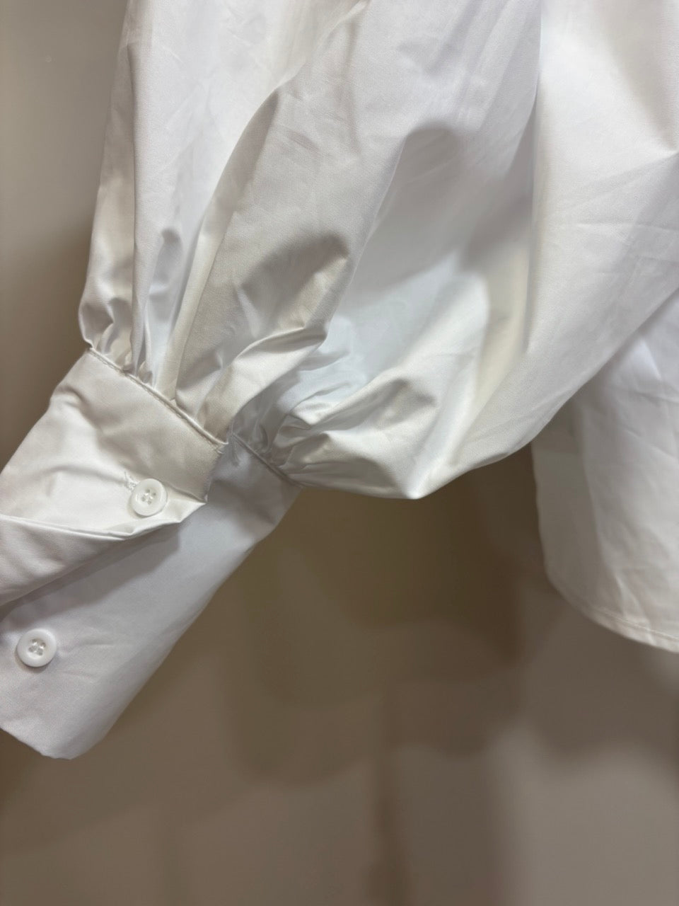 Chemise Blanche - Manches bouffantes à pinces