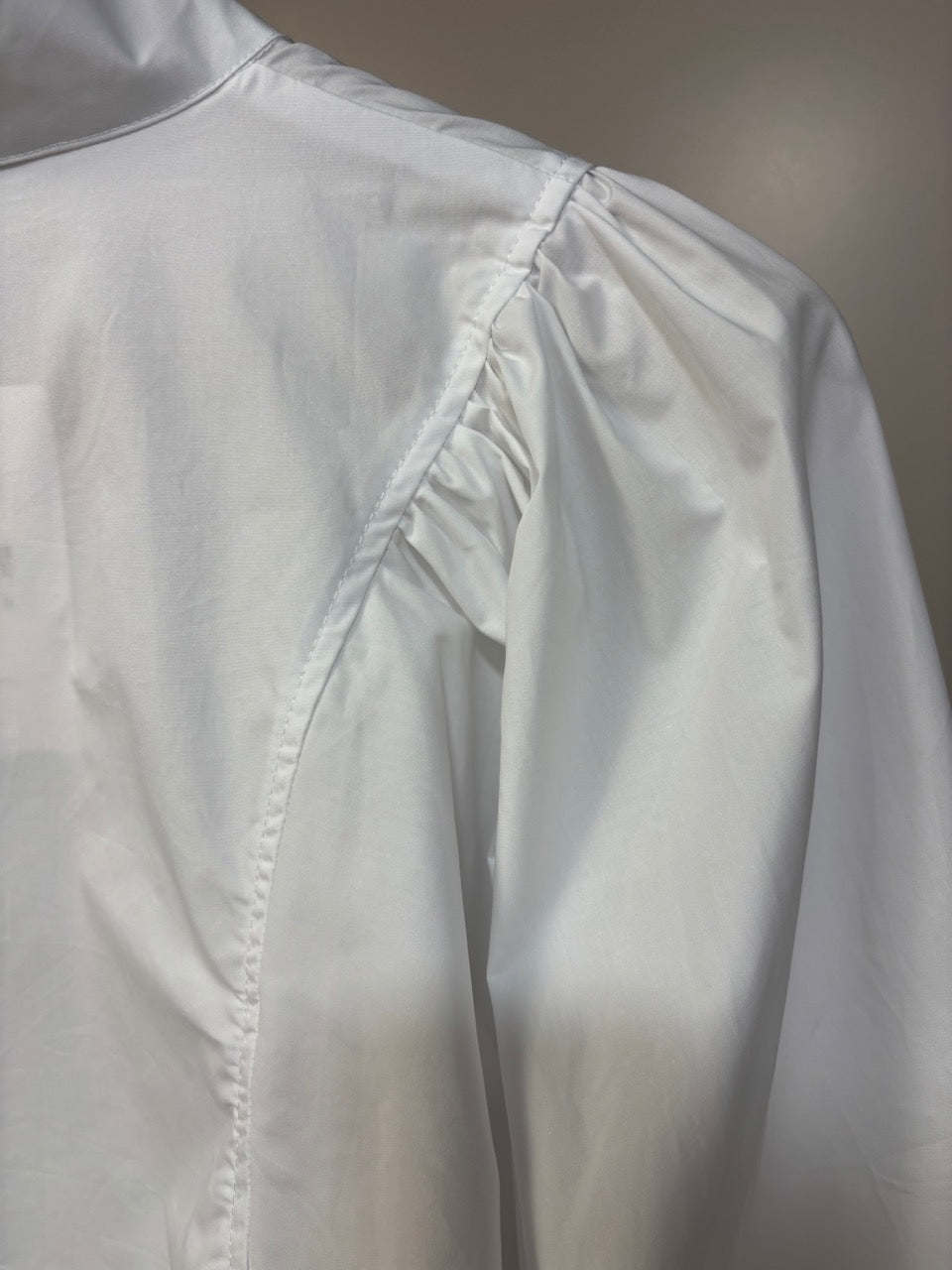 Chemise Blanche - Manches bouffantes à pinces