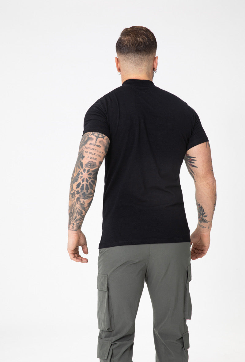 T-shirt col montant
