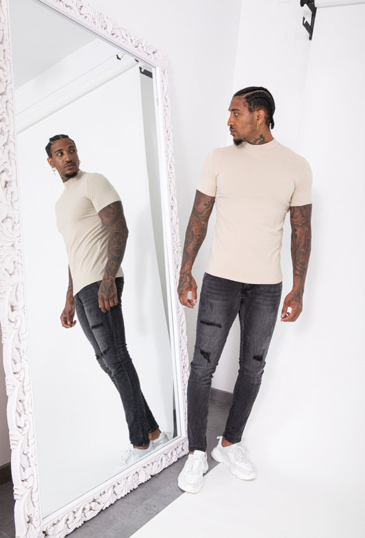 T-shirt col montant